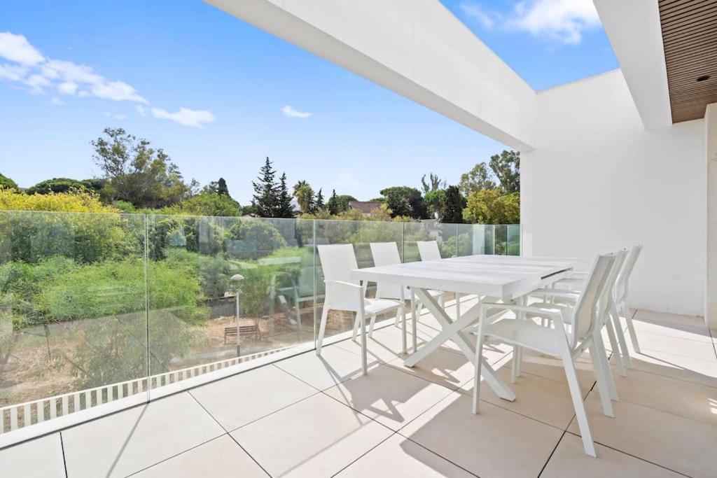 Luxury 2 Bedroom Walk To Rdr423 Apartamento